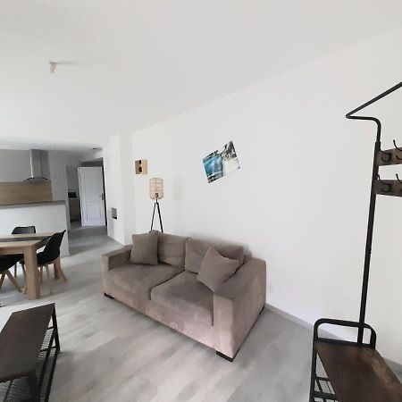 Le Travers Apartment Joigny Exterior photo